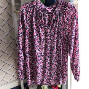 LILLY PULITZER LONG-SLEEVED SILK TOP IN MULTIPLE “HEART” PATTERN ❤️🖤💙🤍🧡💖